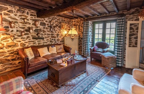 Grand Coo House | House "L 'Ardennaise" 5pers Garden & Jacuzzi