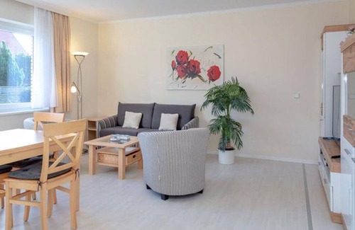 Tinnum Apartment | House Lia - Left - - Quiet in the Tinummer meadows.