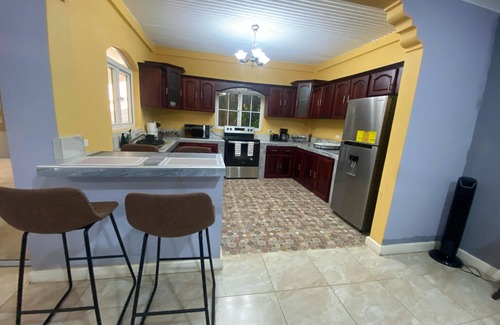 Coatepeque House | House located in the heart of the Ruta de Las Flores.