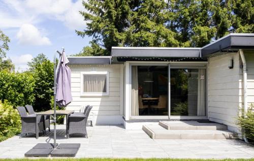 Lemmer Ski Chalet | House & More near the IJsselmeer