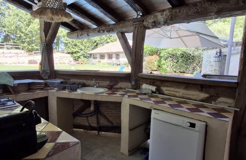 Meilhan-sur-Garonne House | House near the canal