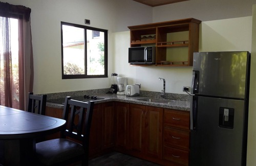 Manuel Antonio House | House near the beautiful beaches of Manuel Antonio and others tourist sites.