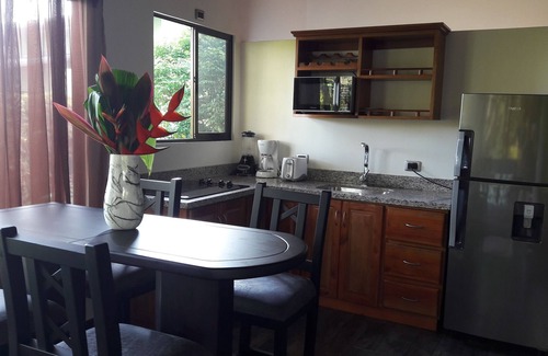 Manuel Antonio House | House near the beautiful beaches of Manuel Antonio and others tourist sites.