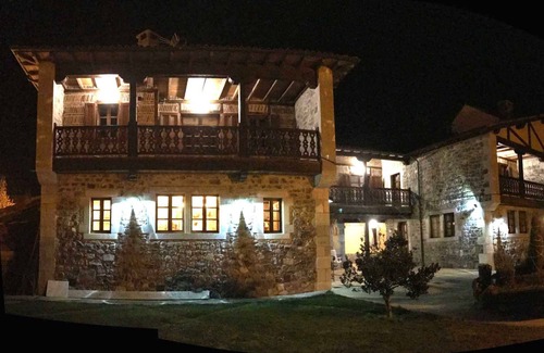 Buron House | House near the Picos de Europa and Mampodre and the rivers Esla, Sella and Cares.