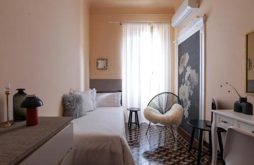 Washington Bed & Breakfast | House of Frames