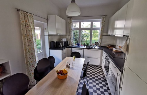 Burglesum House | House of Living Styles, (little journey through time 1930-2015)