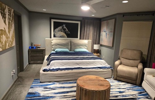 Tupelo House | House of Pearl!