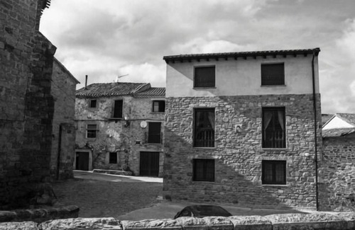 Villar del Rio Cottage | House of the Foreman and High House of Ayedo for 8 people