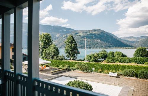 Darligen Apartment | House on Lake/HL