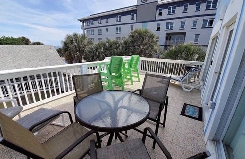 Port Canaveral House | House On Oceanfront Property - Oceanview, Pool, Beach Access, Sleeps 12