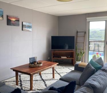 Port Campbell House | House on the hill