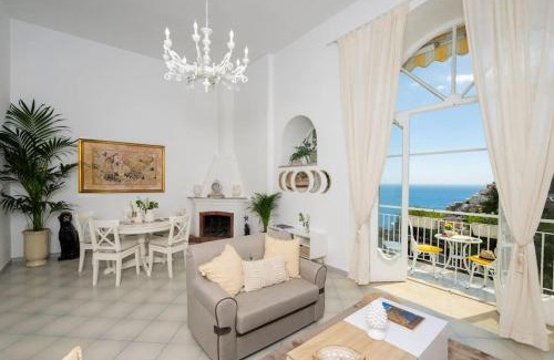 Liparlati Apartment | House on the rock