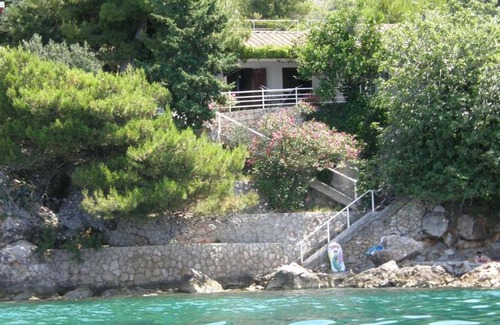 Gradac House | House on the seaside with own beach, private parking, garden and place for boat