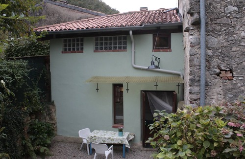Nord-Est House | House on three floors in a medieval court in Verona