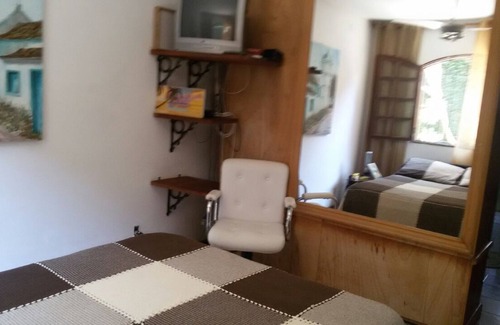 Palmeiras House | House / Pool 2 Q +1 SUITE 600m² VERY GREEN AND QUIET CENTER