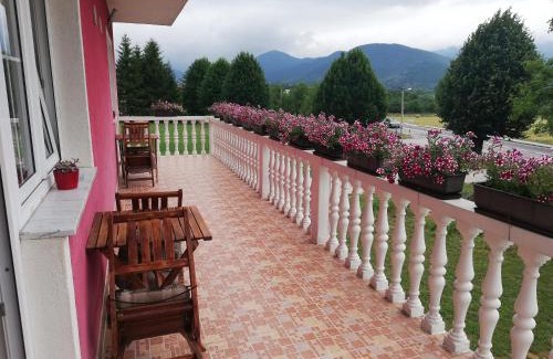 Korenica House | House Rapo