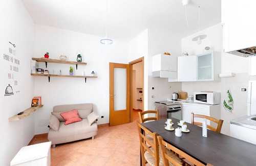 Mezzanego Condo | House relax at some mimutes from the sea