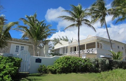 Silver Sands Apartment | House Seaside right on the White Sand Beach of Silver Sands