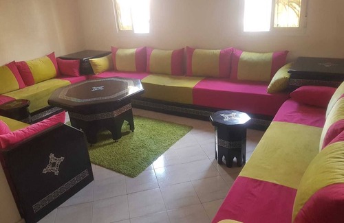 Sidi Bernoussi House | HOUSE SIDI BERNOUSSI 100 M2 WITH INTERIOR COURT