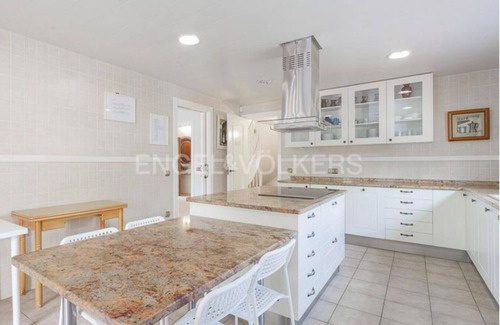 Cubelles House | House sleeps 19. 2.5 km from beach, 8 km from Sitges, 45 km from Barcelona, Tarragona