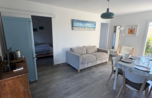 La Capte House | house T3 "LE ZEF" direct access to the sea - completely renovated - only happiness