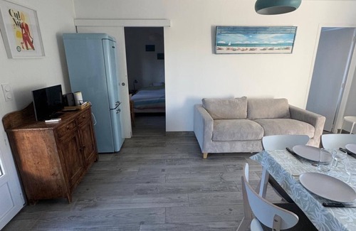 La Capte House | house T3 "LE ZEF" direct access to the sea - completely renovated - only happiness