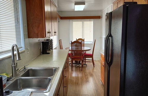 Riverdale House | House to enjoy the Mountain View