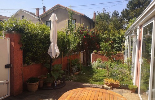 Chateauvert House | House Valence - small garden