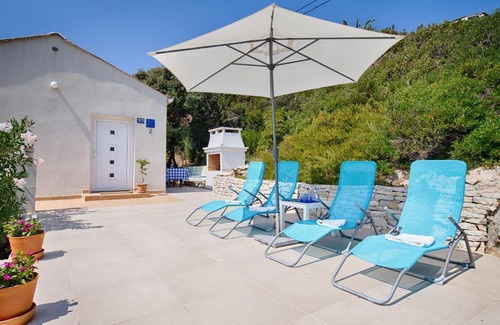 Milna House | House Vissa