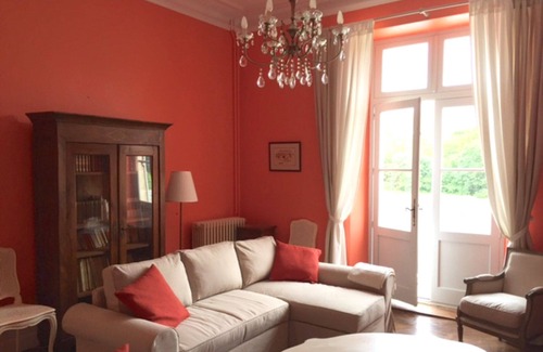 Bommes House | House with character