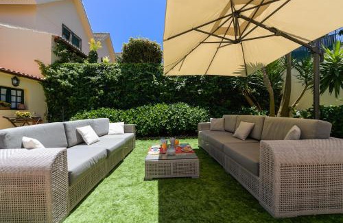 Las Brisas House | House with cozy garden BBQ and free parking