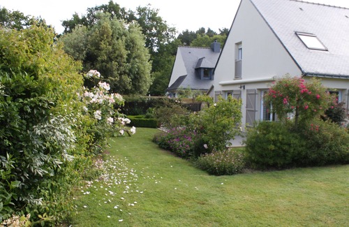 Penvins House | House with enclosed garden, close to the beach, ideal for a relaxing holiday