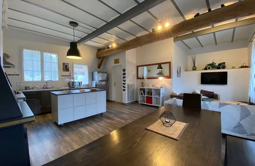Nanteau-sur-Essonne House | house with patio. many climbing sites. paris 60km.