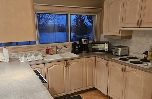Laval House | House with Indoor pool/Private access to the river/Daily/Weekly/Monthy