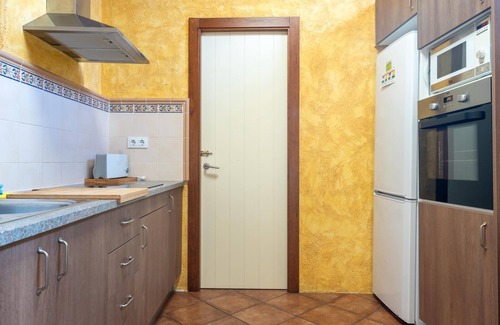 El Rourell Villa | House with jacuzzi, ping pong and bbq 15min beach