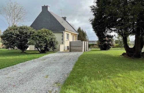 Concarneau House | House with large garden
