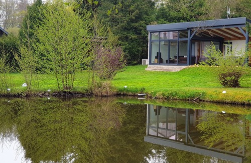 La Houssiere House | house with pond, mountain view