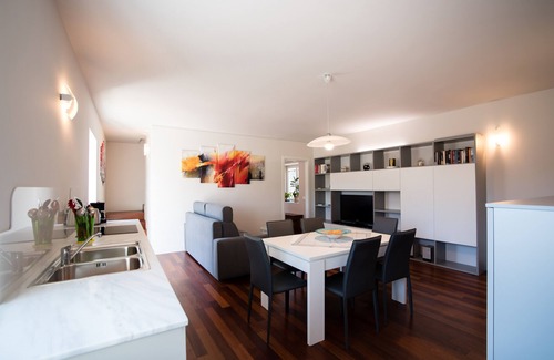 Gargagnago di Valpolicella Apartment | House with pool and private park in Valpolicella