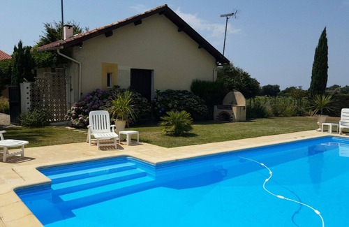 Cazeneuve House | House with private pool and garden