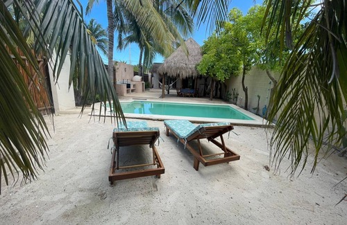 Chelem House | House with private pool 100 meters from the Yucatan beach!