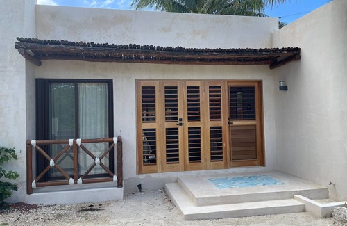 Chelem House | House with private pool 100 meters from the Yucatan beach!