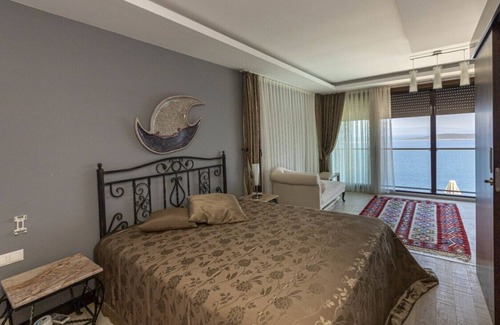 Gundogan Villa | House with Private Pool and Sea View in Bodrum
