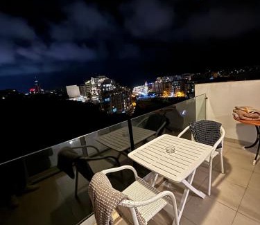 Il-Balluta Apartment | House with sea views in the city center