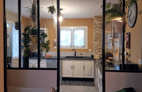 Surgeres House | House with swimming pool and pétanque court