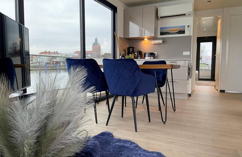 Ribnitz-Damgarten Boat Rental | Houseboat in Ribnitz with Rooftop Terrace