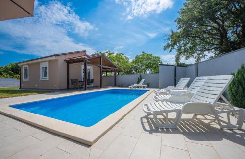 Valtura House | Houses Trinetta