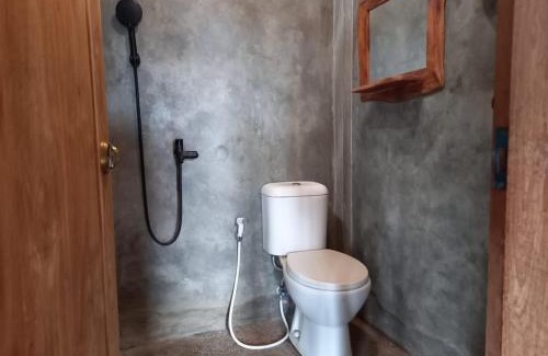 Banguntapan Villa | Housetostay Condrowangsan