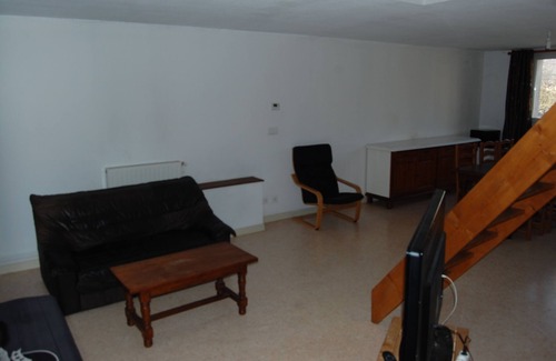 Laneuveville-devant-Nancy Apartment | housing on two levels