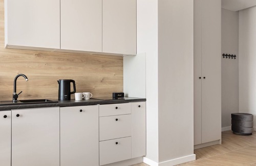 Zator Apartment | Housine