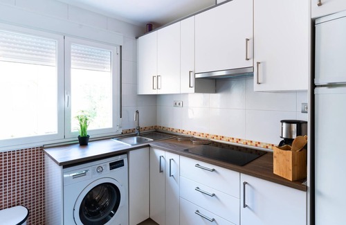 Leon Villa | Housingleon - Main Square new brand terrace house